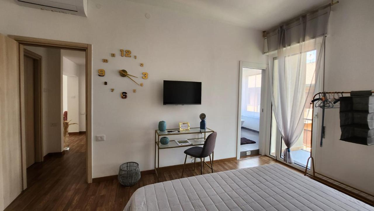 Comfort Accommodation Room Бергамо Экстерьер фото